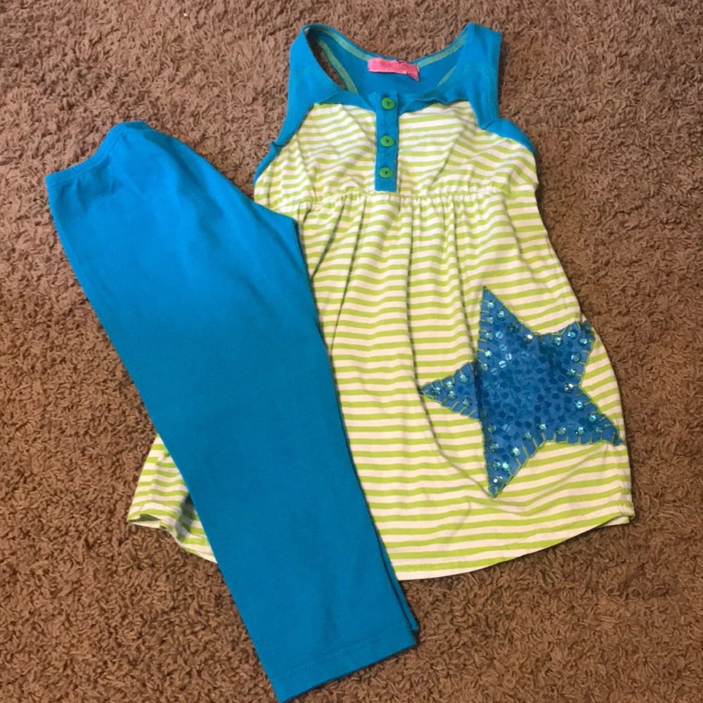 Adorable outfit